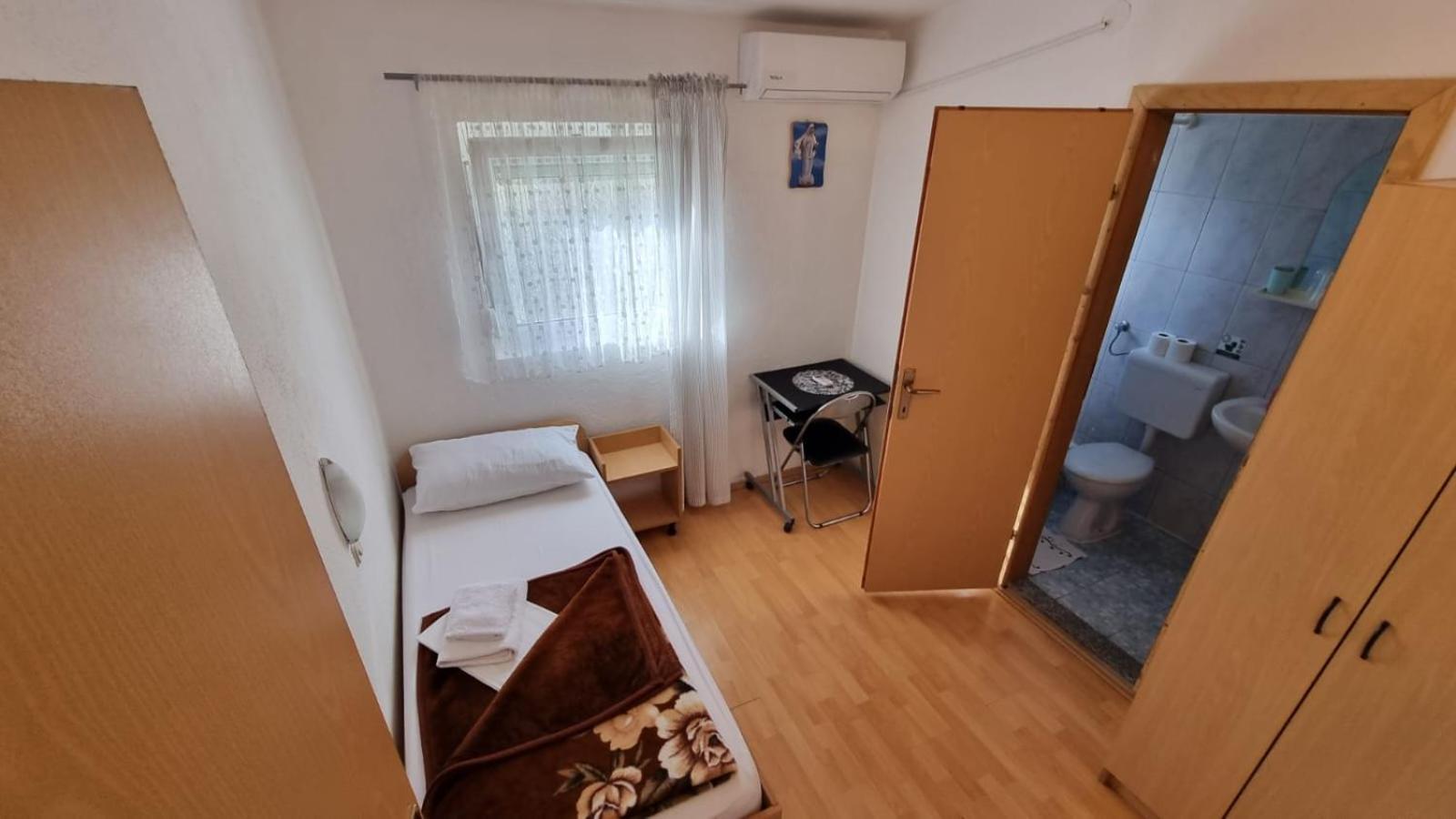 Ana Stjepan Nikolic - Pilgrim'S 2Nd Home Međugorje Eksteriør billede