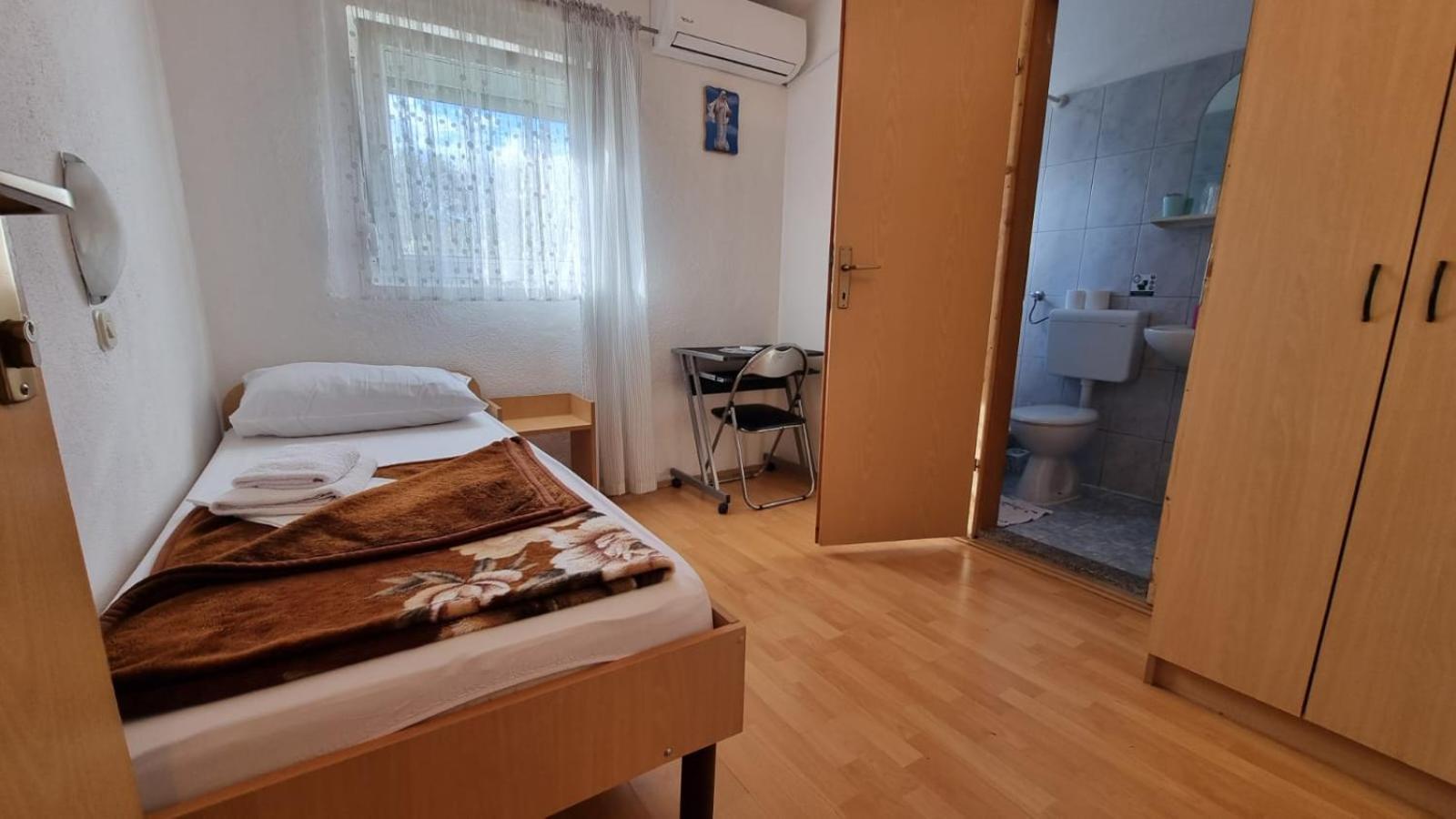 Ana Stjepan Nikolic - Pilgrim'S 2Nd Home Međugorje Eksteriør billede