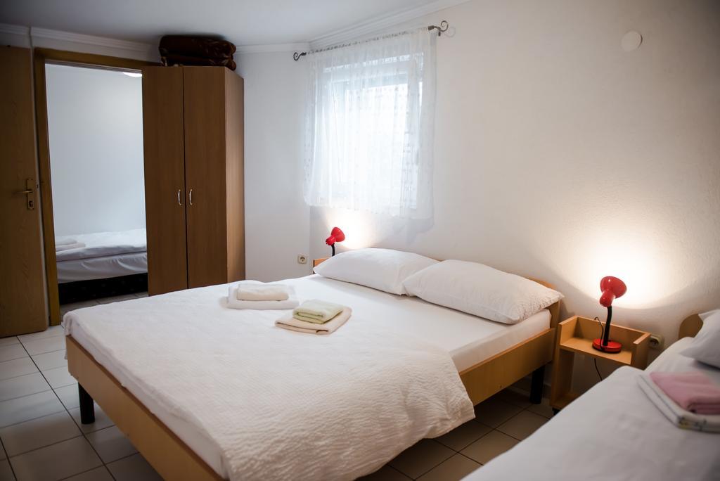 Ana Stjepan Nikolic - Pilgrim'S 2Nd Home Međugorje Eksteriør billede